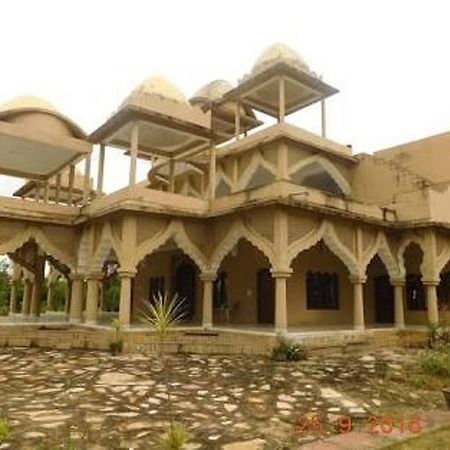 Royal Heritage Bandhavgarh Hotel Bandhavgarh National Park Bagian luar foto
